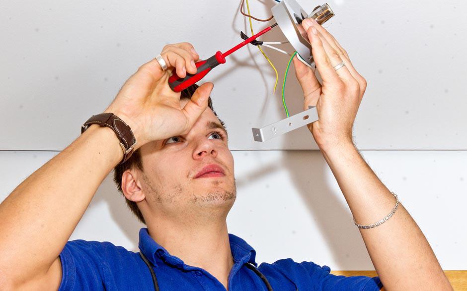 trouver un électricien Linas
